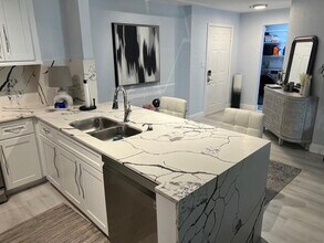 1805 N Flagler Dr in West Palm Beach, FL - Building Photo - Building Photo