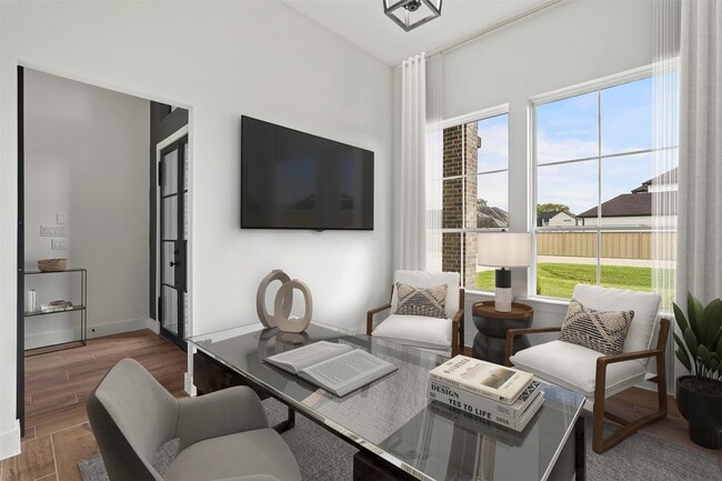 property at 3607 Wellborn Dr