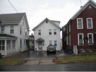 405 Budd St in Carthage, NY - Building Photo