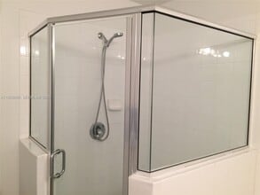 8940 NE 8th Ave in Miami Shores, FL - Building Photo - Building Photo