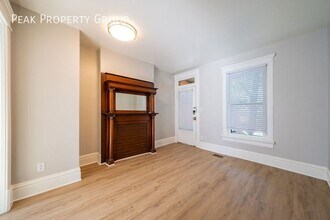 950 Delaware Ave in Columbus, OH - Building Photo - Building Photo