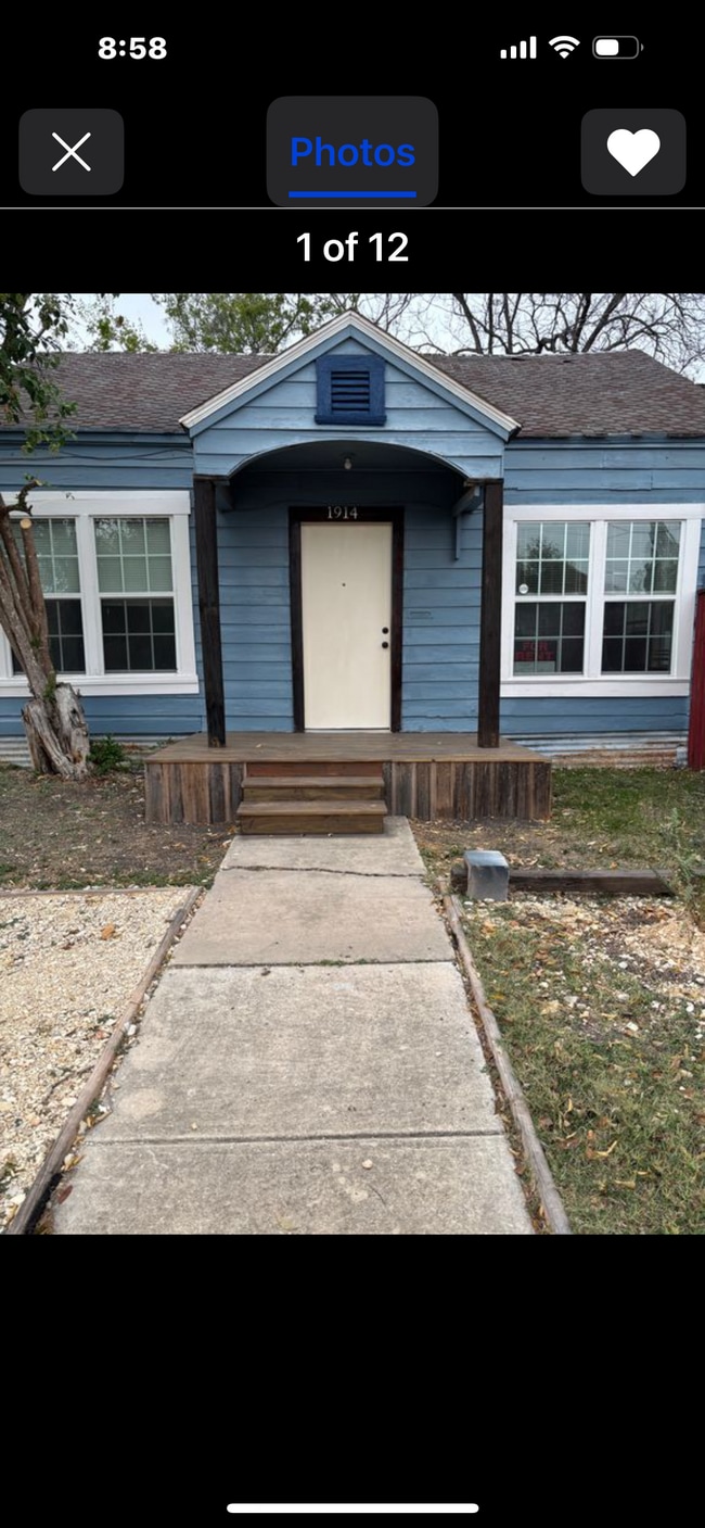 property at 1914 S Pine St