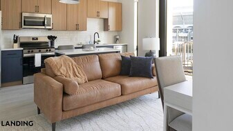 1007 S Mint St in Charlotte, NC - Building Photo