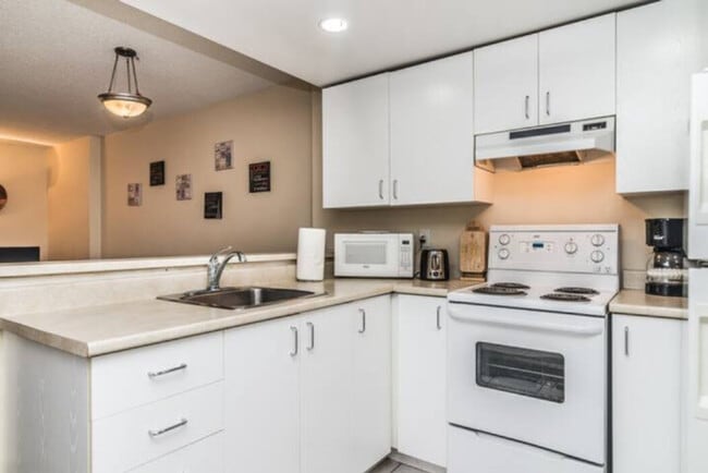 190 Bd René-Lévesque E in Montréal, QC - Building Photo - Building Photo