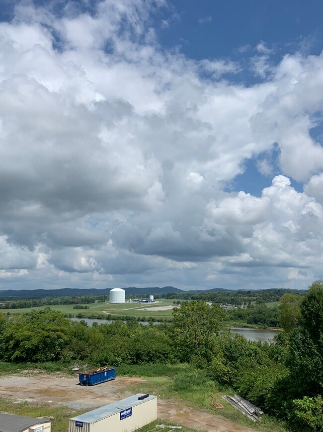 1677 54th Ave N, Unit Silo West #407 in Nashville, TN - Building Photo - Building Photo