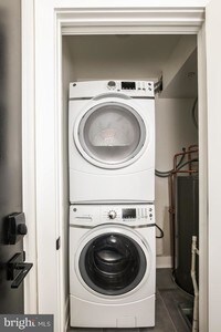 2088 E Cumberland St photo'