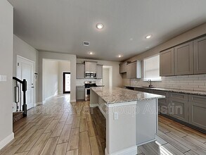 405 Bright Star Ln in Andice, TX - Building Photo - Building Photo