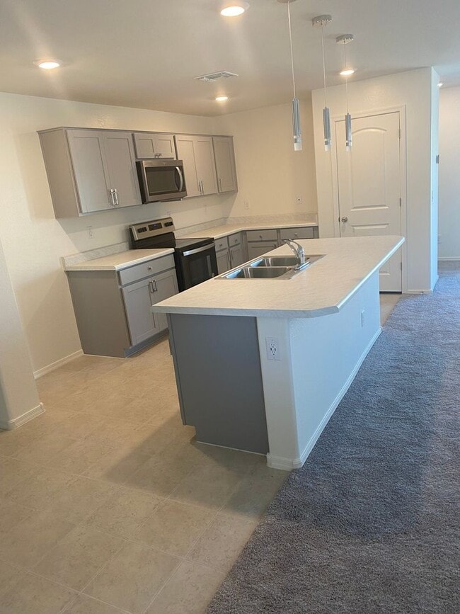 1580 W Central Ave in Coolidge, AZ - Building Photo - Building Photo