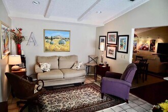 3900 Glen Oaks Manor Dr in Sarasota, FL - Building Photo - Building Photo