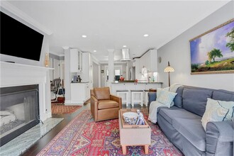 1071 Woodbridge Hollow NE in Atlanta, GA - Building Photo - Building Photo
