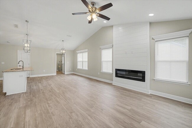 37 Haida Trail in Crawfordville, FL - Building Photo - Building Photo