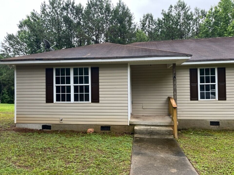 2800 Arthur K Bolton Pkwy in Griffin, GA - Building Photo