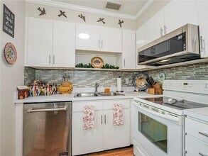73 Royal Oak Ct in Vero Beach, FL - Building Photo - Building Photo