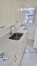 1718 SW 57th Ave in West Park, FL - Building Photo - Building Photo