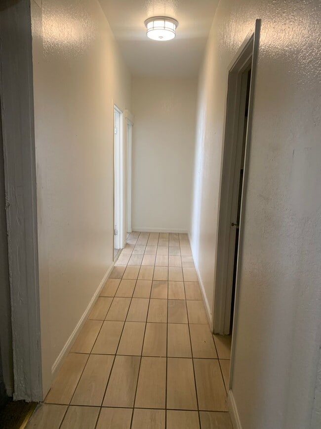 1405 9th Ave in Oakland, CA - Building Photo - Building Photo