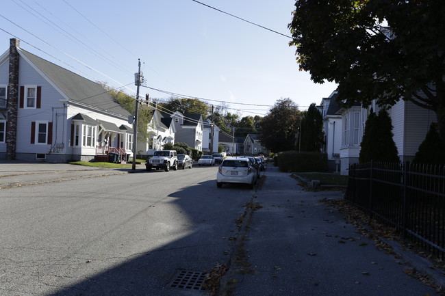 40 State St in Biddeford, ME - Building Photo - Building Photo