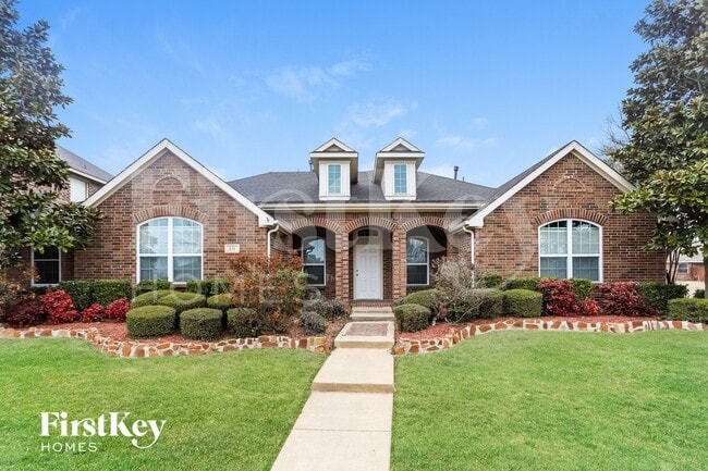 property at 631 Magnolia Ln