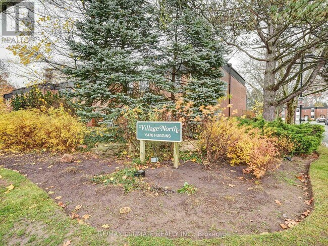 6476 Huggins St in Niagara Falls, ON - Building Photo - Building Photo