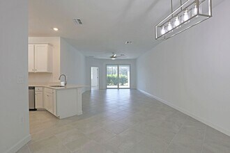 20665 Hazelnut Ct in Lehigh Acres, FL - Building Photo - Building Photo