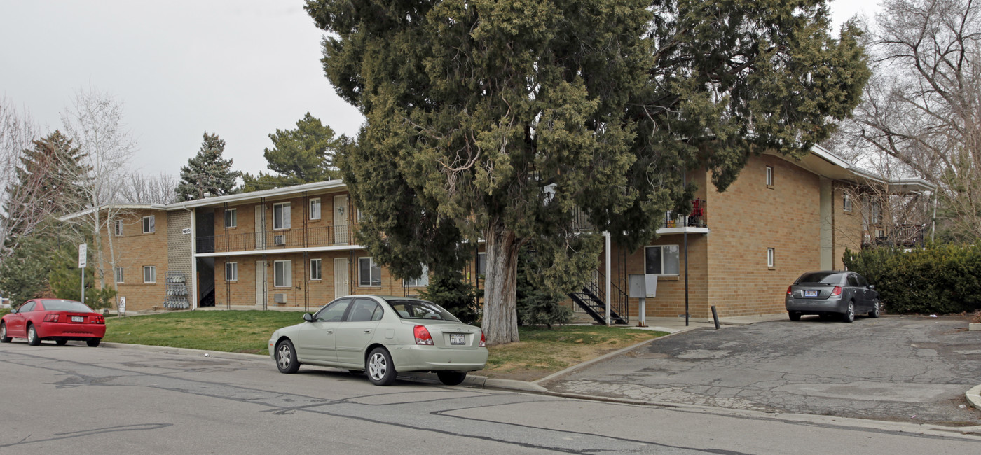 Locust Lane Apartments in Salt Lake City, UT - Building Photo