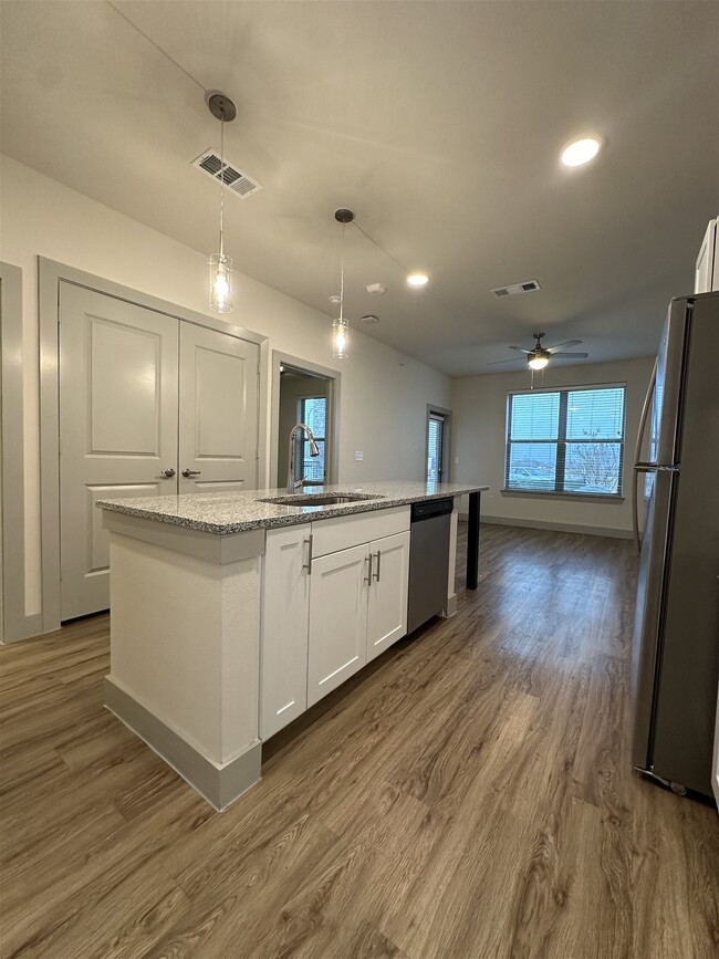 1451 Beltmill Pkwy in Fort Worth, TX - Building Photo - Building Photo
