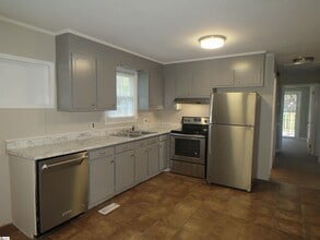 201 Rison Rd in Greenville, SC - Building Photo - Building Photo