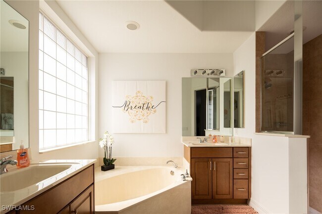 property at 982 Tivoli Ct