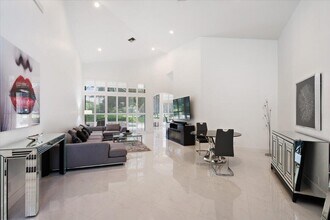 2514 Players Ct in Wellington, FL - Building Photo - Building Photo