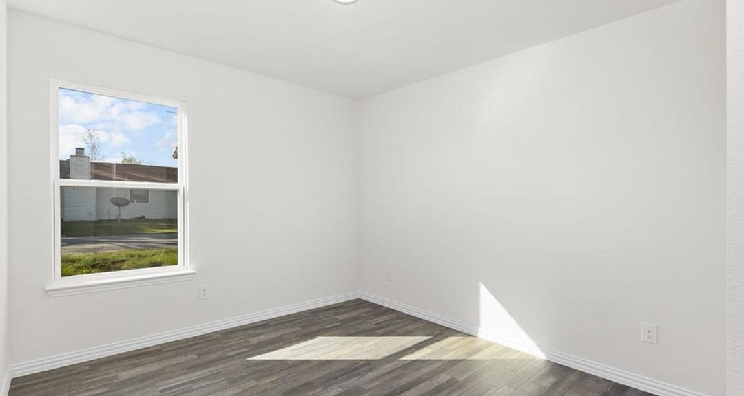 130 Angelina Dr in Crandall, TX - Building Photo