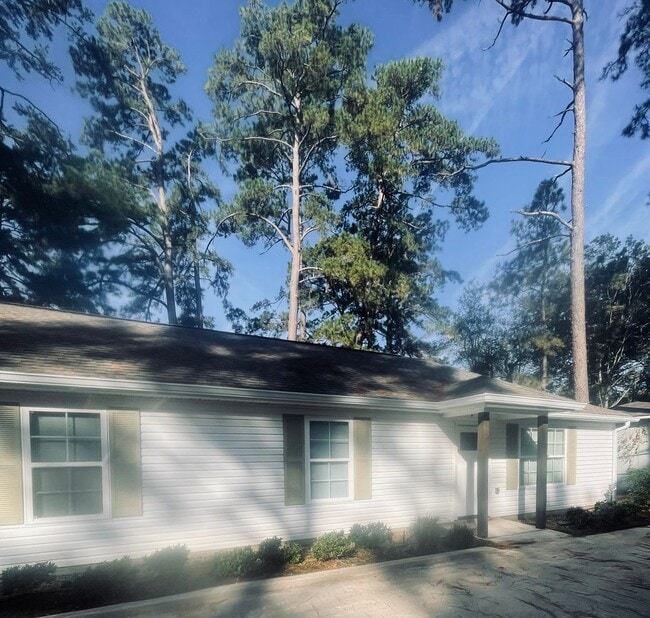 property at 104 Anderson St