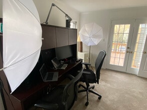 8160 Cliffview Ave in Springfield, VA - Building Photo - Building Photo