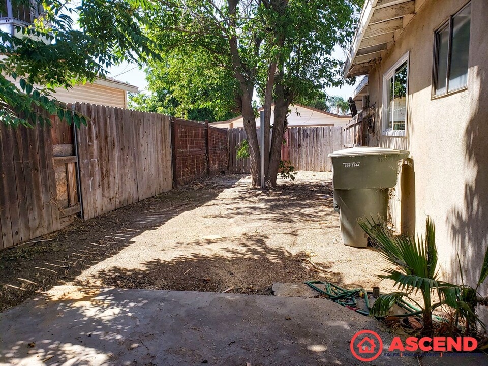 309 Washington Ave in Bakersfield, CA - Building Photo