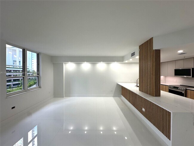 property at 701 Brickell Key Blvd