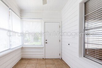 1425 Pinecrest Pl in Orlando, FL - Building Photo - Building Photo