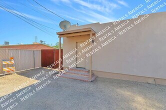 1013 E Halcyon Rd in Tucson, AZ - Building Photo - Building Photo