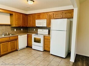 1813 Green Meadow Dr in Van Buren, AR - Foto de edificio - Building Photo