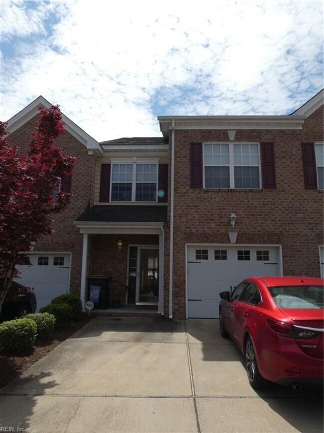 property at 511 Heatherwood Loop