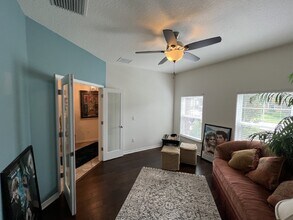 1593 Fox Grape Loop in Lutz, FL - Building Photo - Building Photo