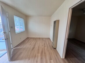 623 W Brookside St, Unit A in Colorado Springs, CO - Building Photo - Building Photo