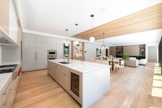 23 Thoreau Rd in Lexington, MA - Building Photo - Building Photo