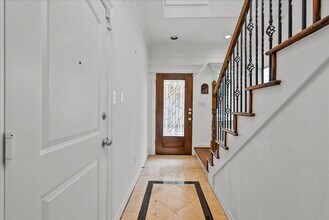 6118 Tyne St in Houston, TX - Building Photo - Building Photo