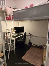 105 Oneida Crescent in Richmond Hill, ON - Building Photo - Building Photo