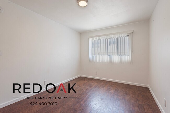 4906 August St in Los Angeles, CA - Building Photo - Building Photo