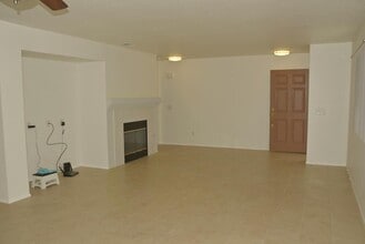 13686 Sylvan Oaks St in Victorville, CA - Building Photo - Building Photo