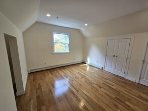 10 Selkirk Rd, Unit 3 in Boston, MA - Building Photo - Building Photo