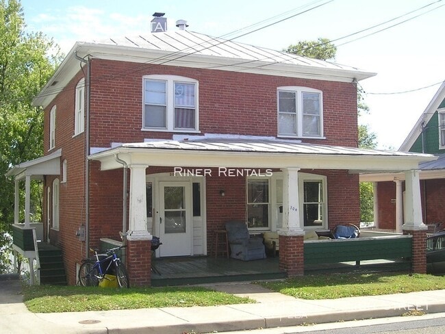 property at 304 Old S High St