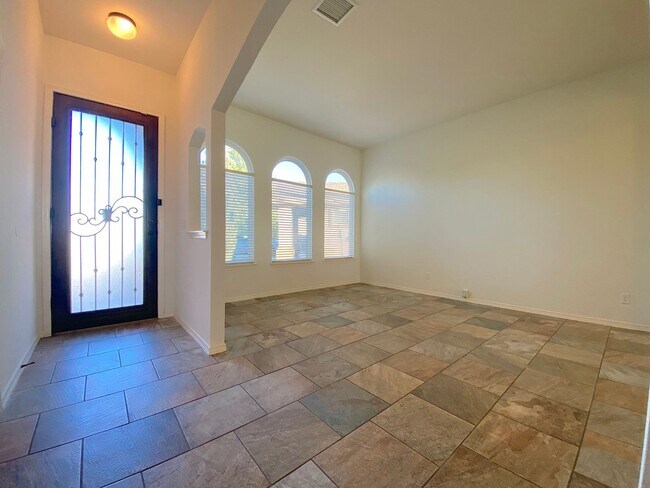 4961 Margarita Talamantes in El Paso, TX - Building Photo - Building Photo