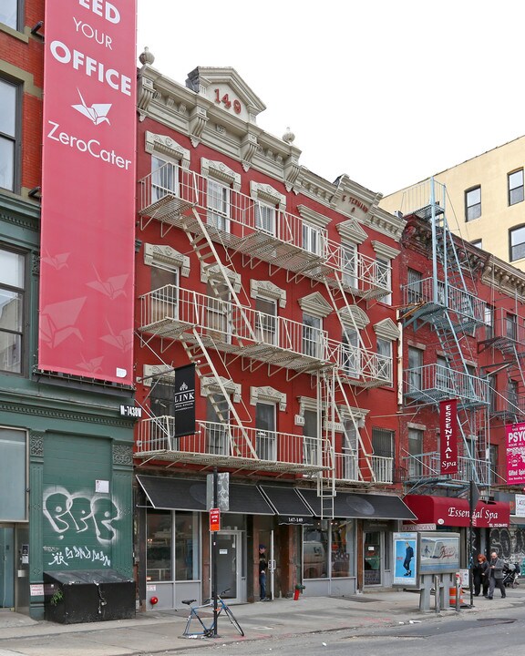 147-149 Grand St in New York, NY - Building Photo