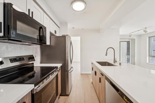 769 Hayes St in Seattle, WA - Building Photo - Building Photo