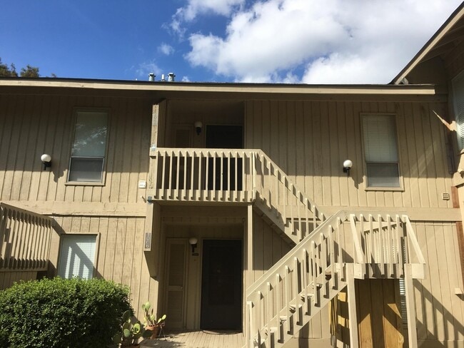 property at 2066 Sea Cliff Dr N